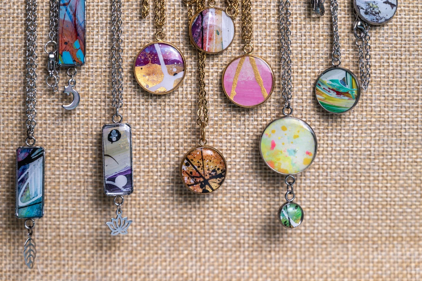 Artistic Little Dreams necklace with dreamy motifs and special texture